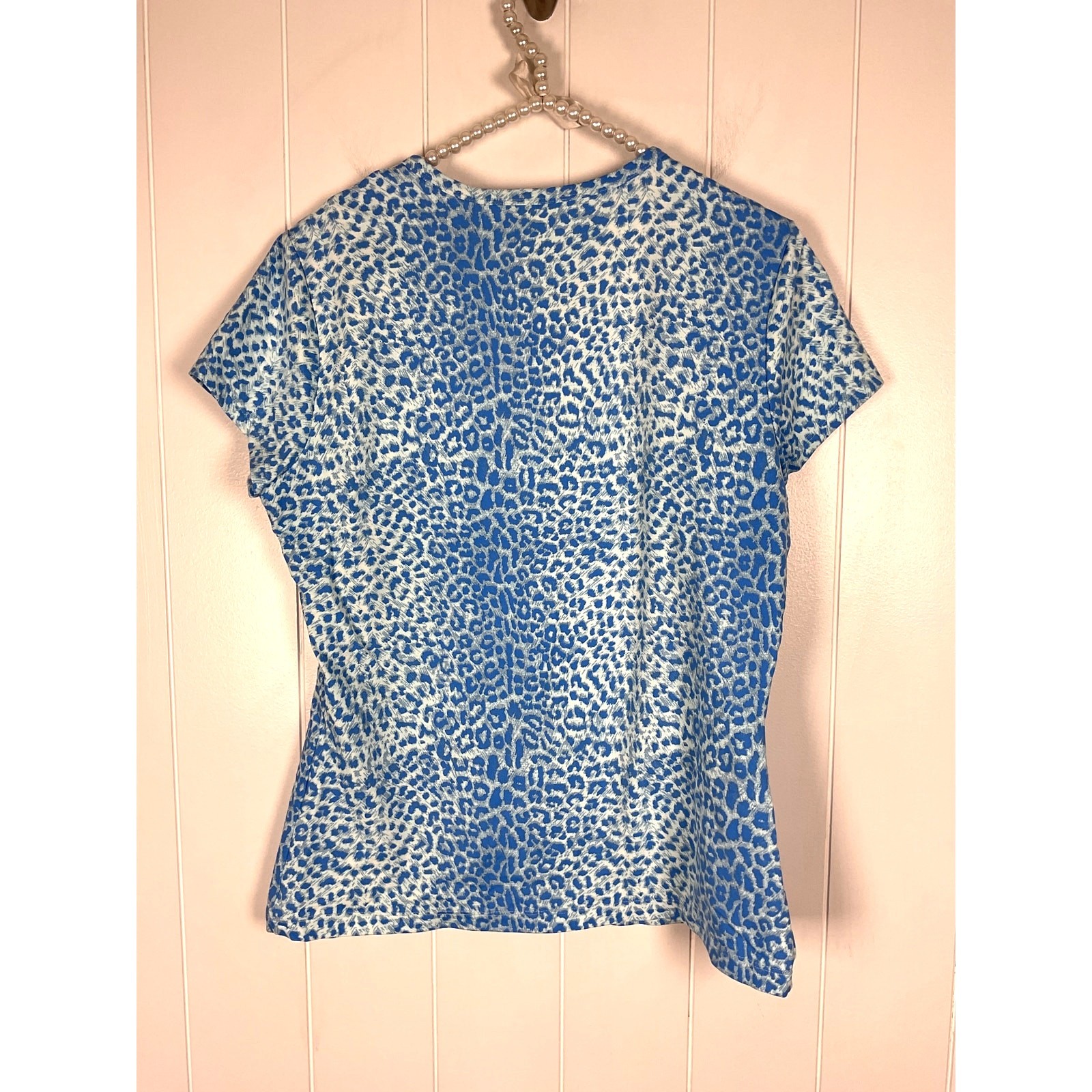 J McLaughlin 2 for 1 Blue/White Printed Nylon Blend Great Stretch Shirts SZ L