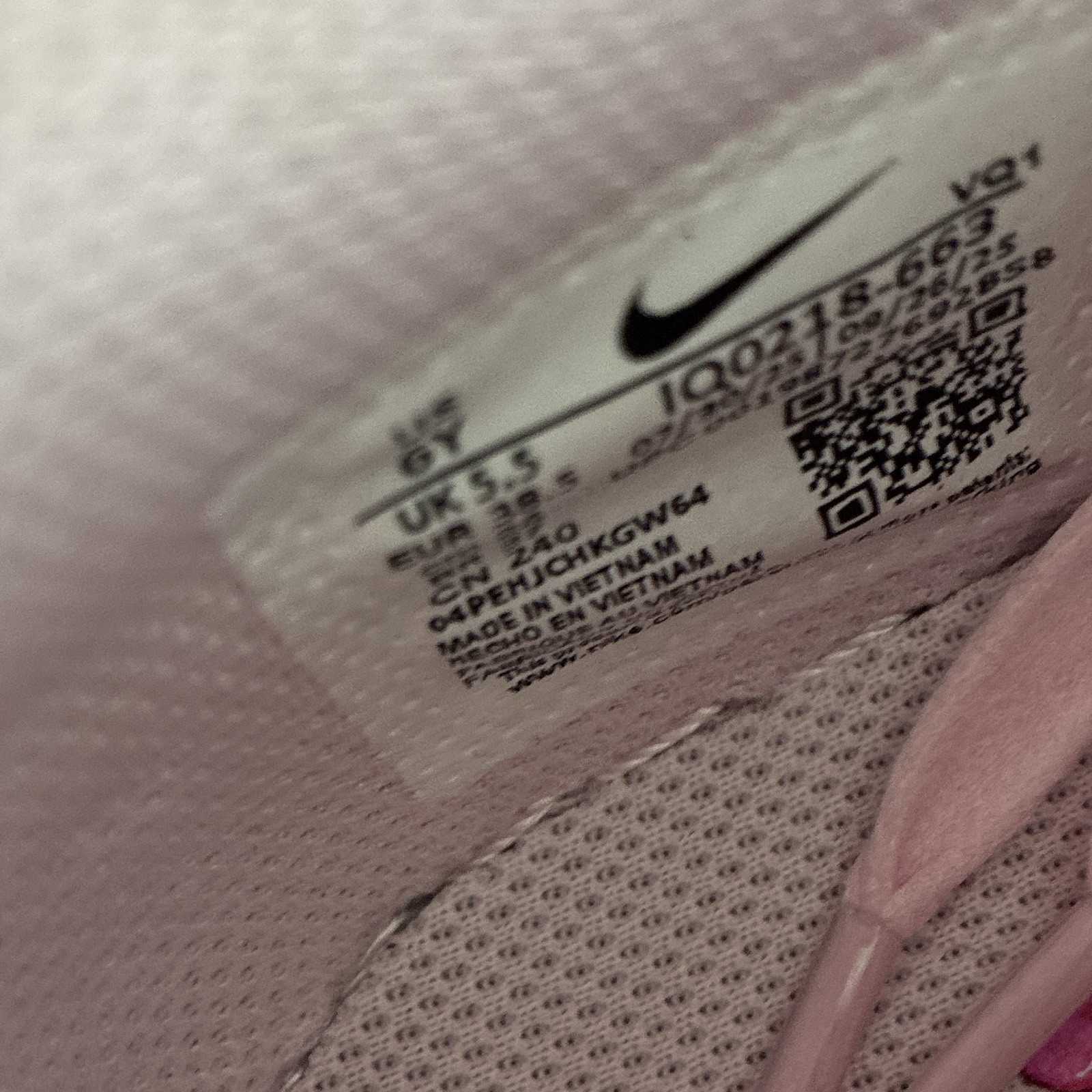 Nike Dunk Low BG Pink Foam/Summit White Leather Kids US 6Y IQ0218-663