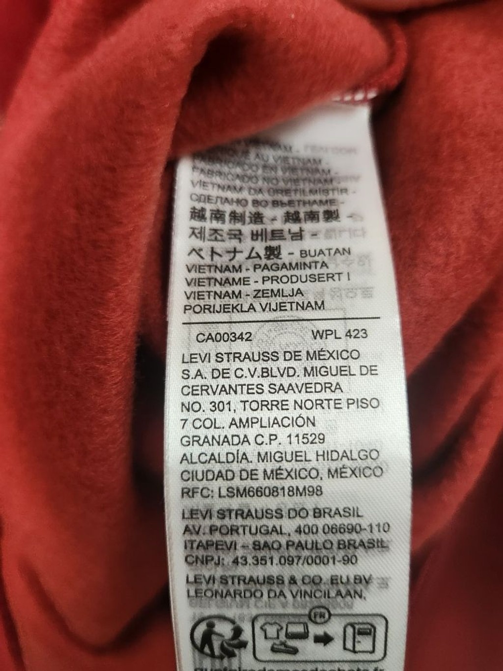 Levi’s Red Rhinestone Logo Sweatshirt Medium