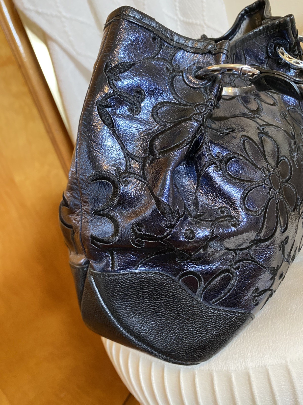 Brighton Valencia Sapphire Blue Metallic Leather Embroidered Flowers EUC