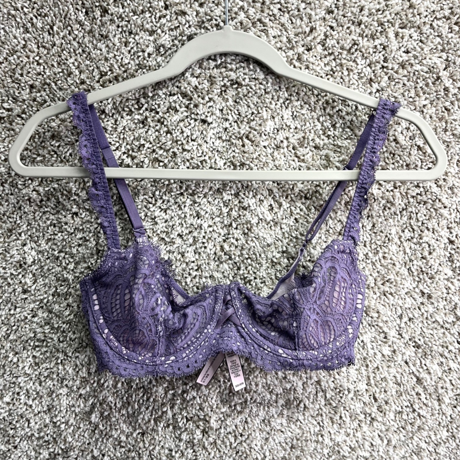 Victoria’s Secret Bra Women’s 32D Dream Angels Purple Lace Push-Up