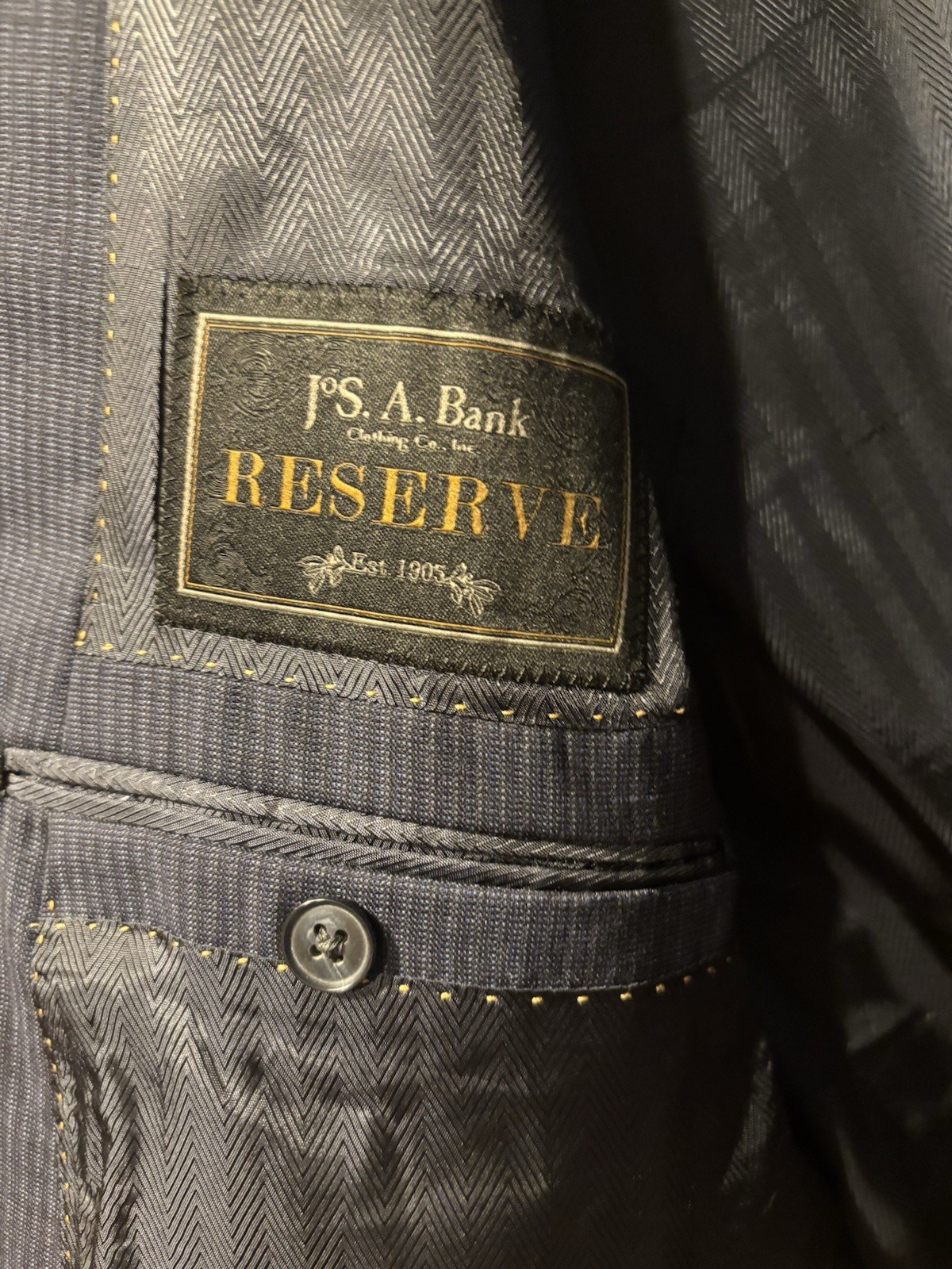 Men’s Jos. A. Bank Reserve Suit, 43R, 37/38 X32.5, Gray and Blue