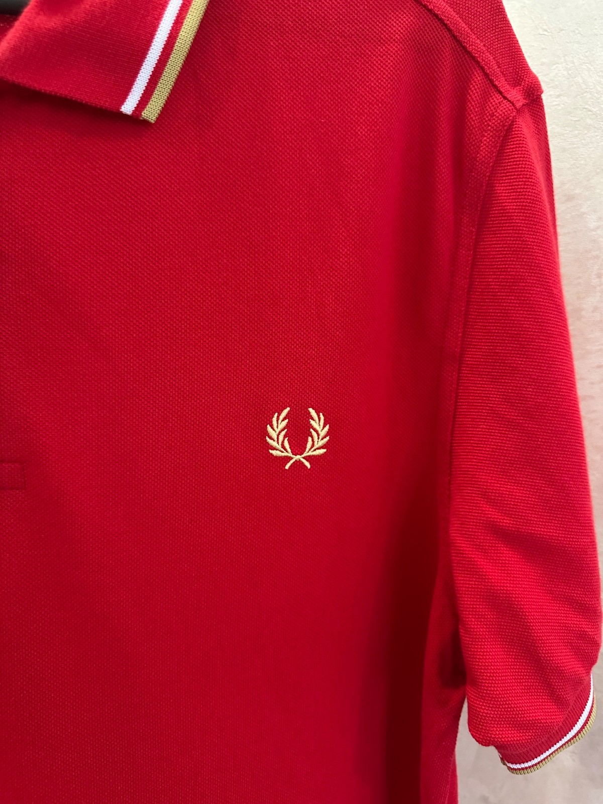 Fred Perry M3600 Twin Tipped Polo Shirt Red Gold White Size L New With Tags