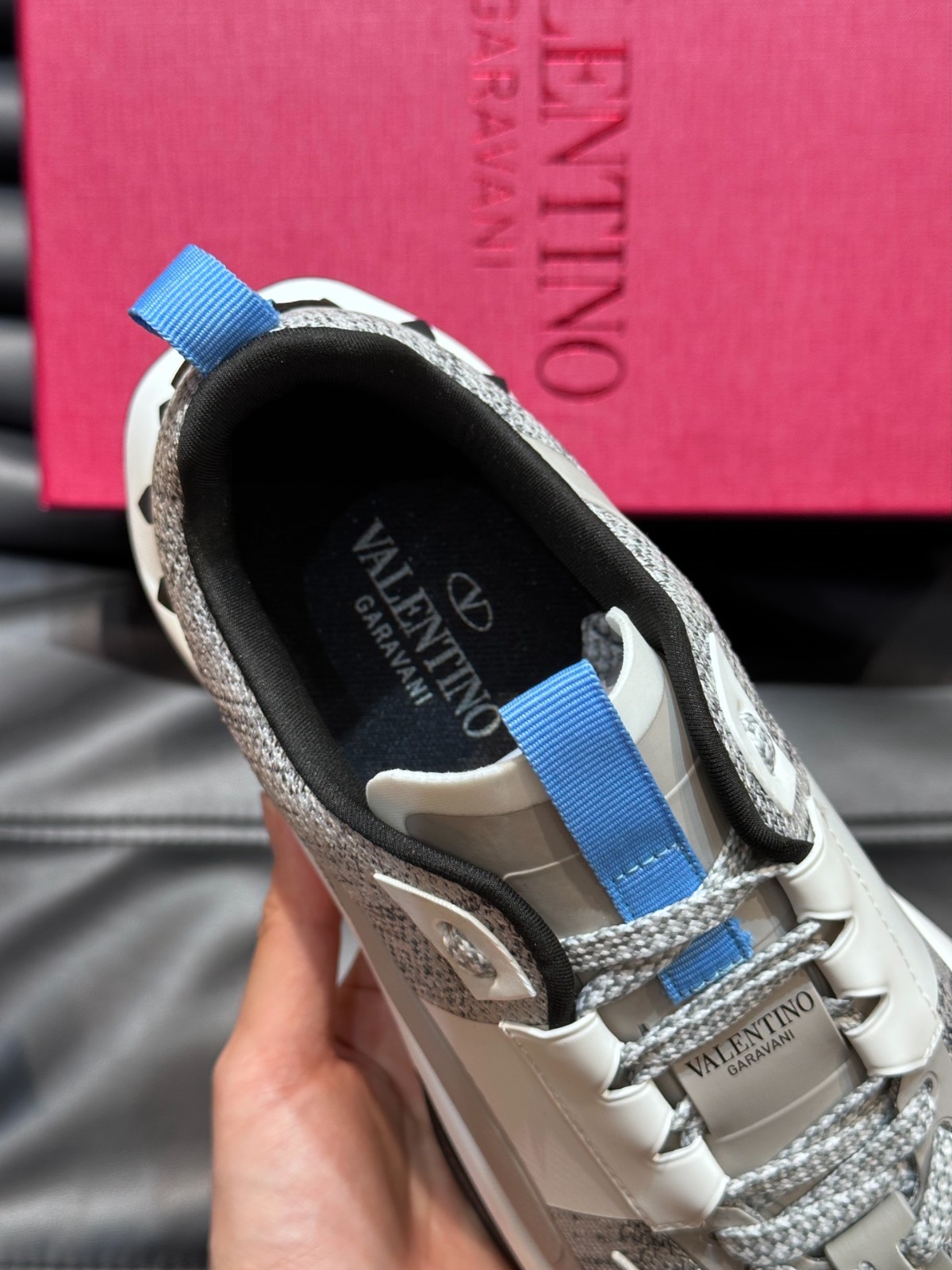 Valentino Garavani Sneakers Gray White Knit Runner Shoes EU 38-45 Shoes New With