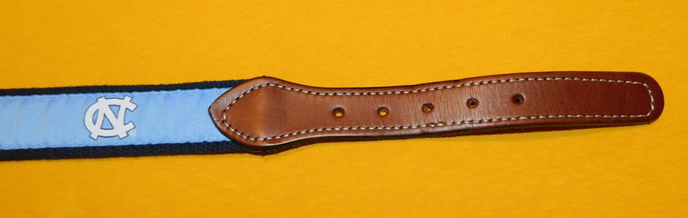 MEN’S NORTH CAROLINA U. COTTON WITH LEATHER TABS NC MOTIF BELT SIZE 32/80cm.