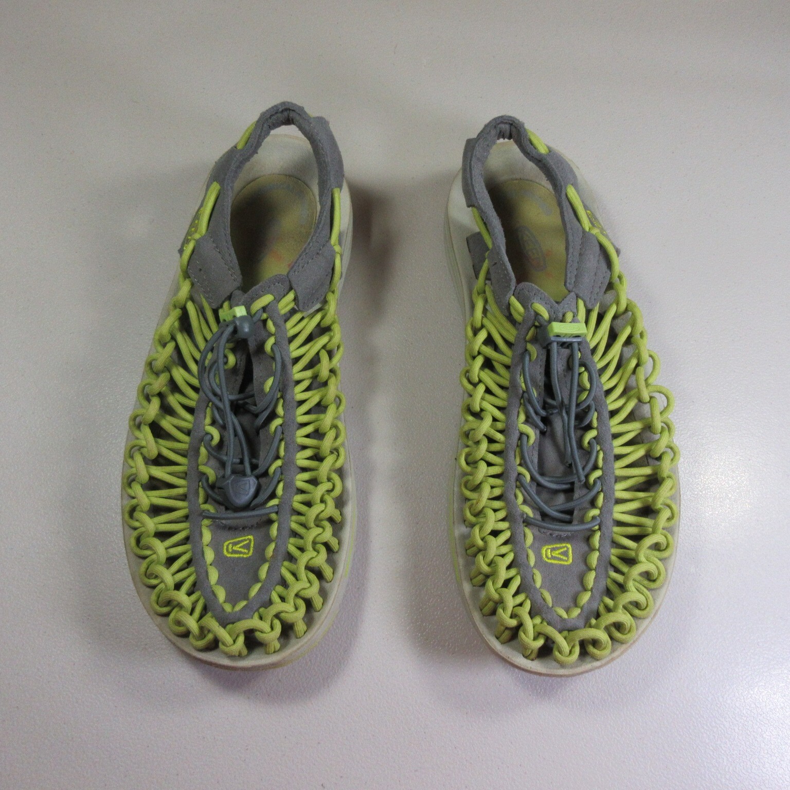 KEEN womens chartreuse an gray Uneek paracord strappy sandals 7.5 M