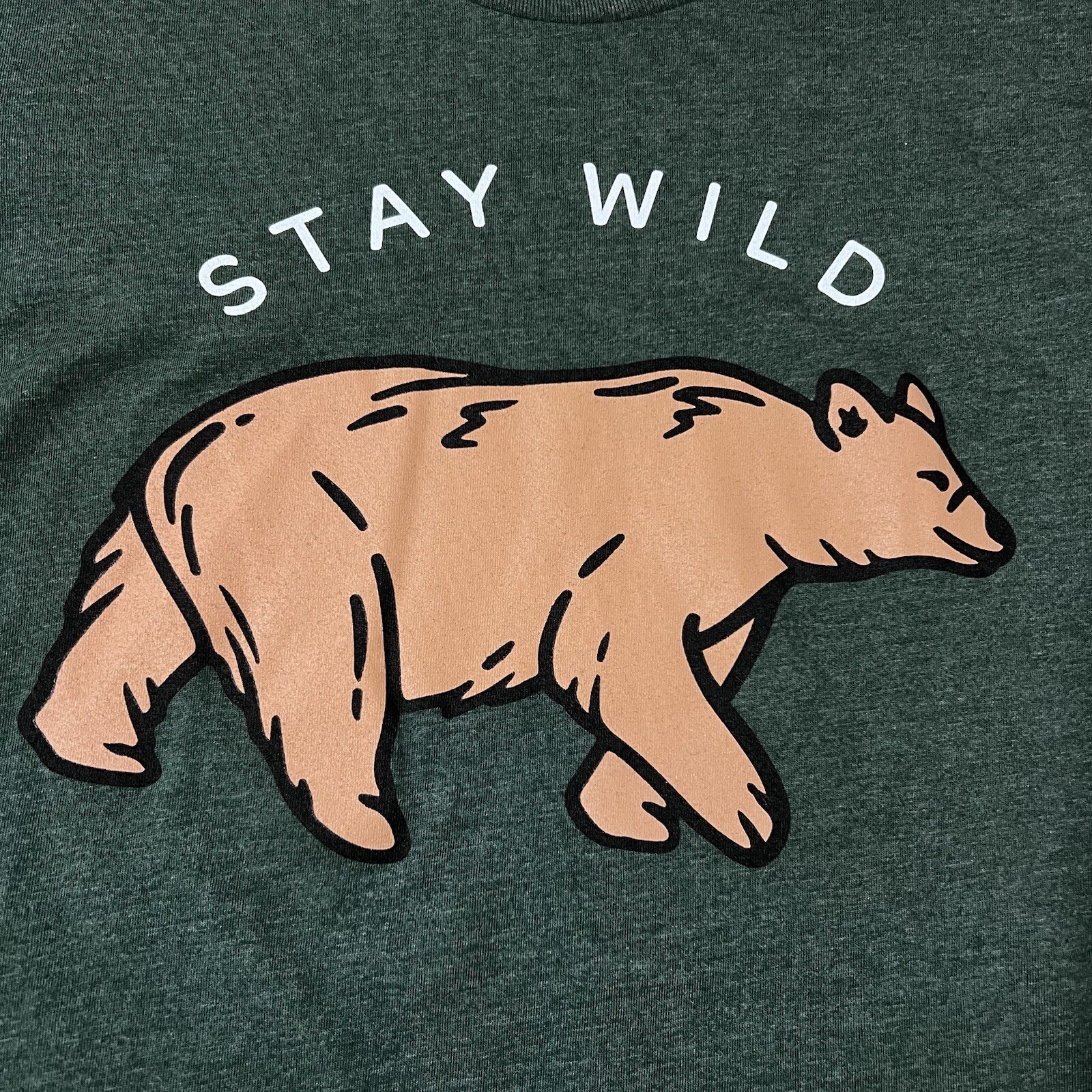 Keep Nature Wild Women’s Small Green STAY WILD T Shirt Bear Outdoor Nature