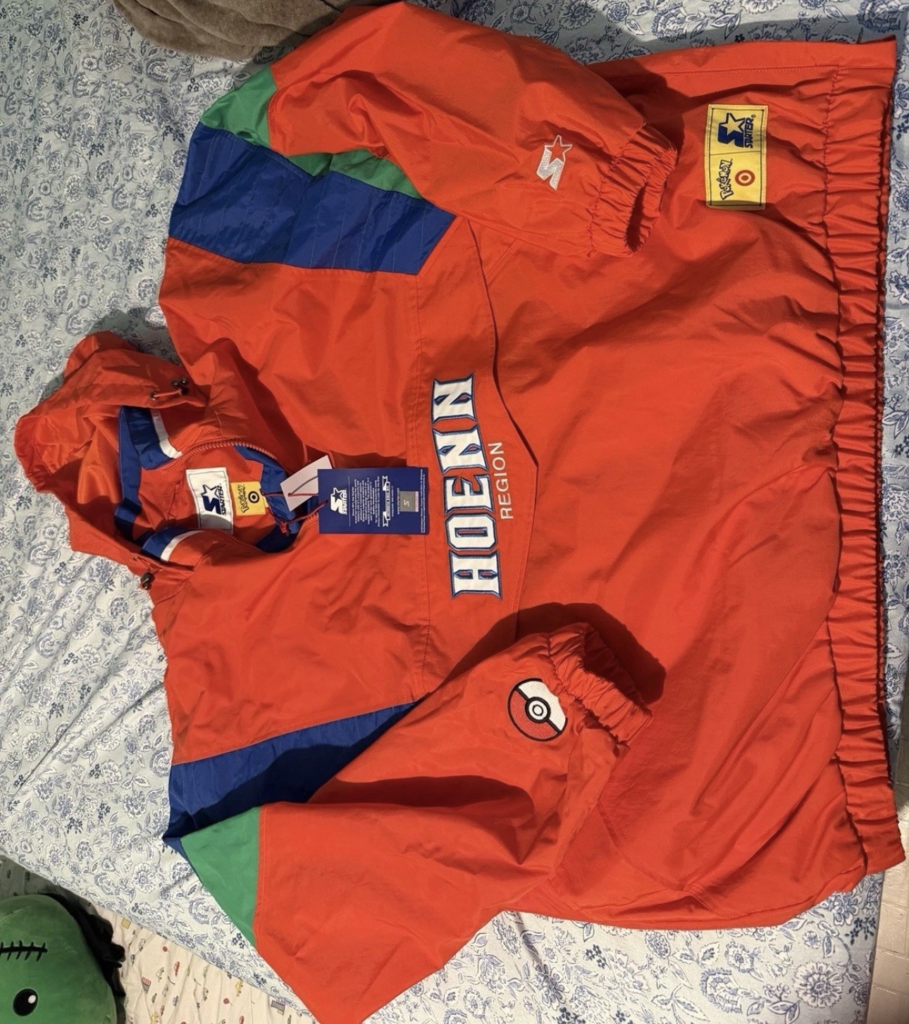 Pokemon x Target Starter Pullover Jacket Red Hoenn Region XXL In HAND!!
