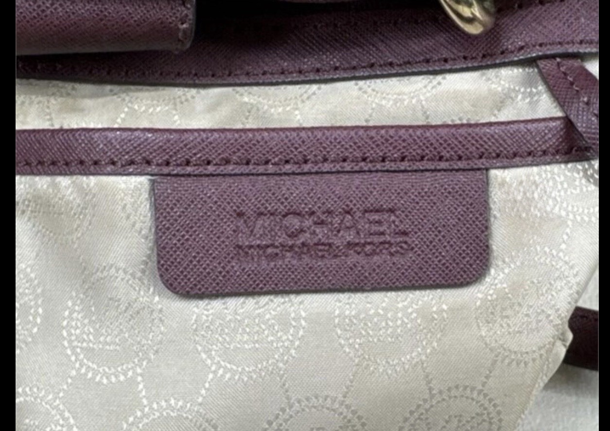 Authentic Michael Kors Cynthia Medium Burgundy Leather Tote