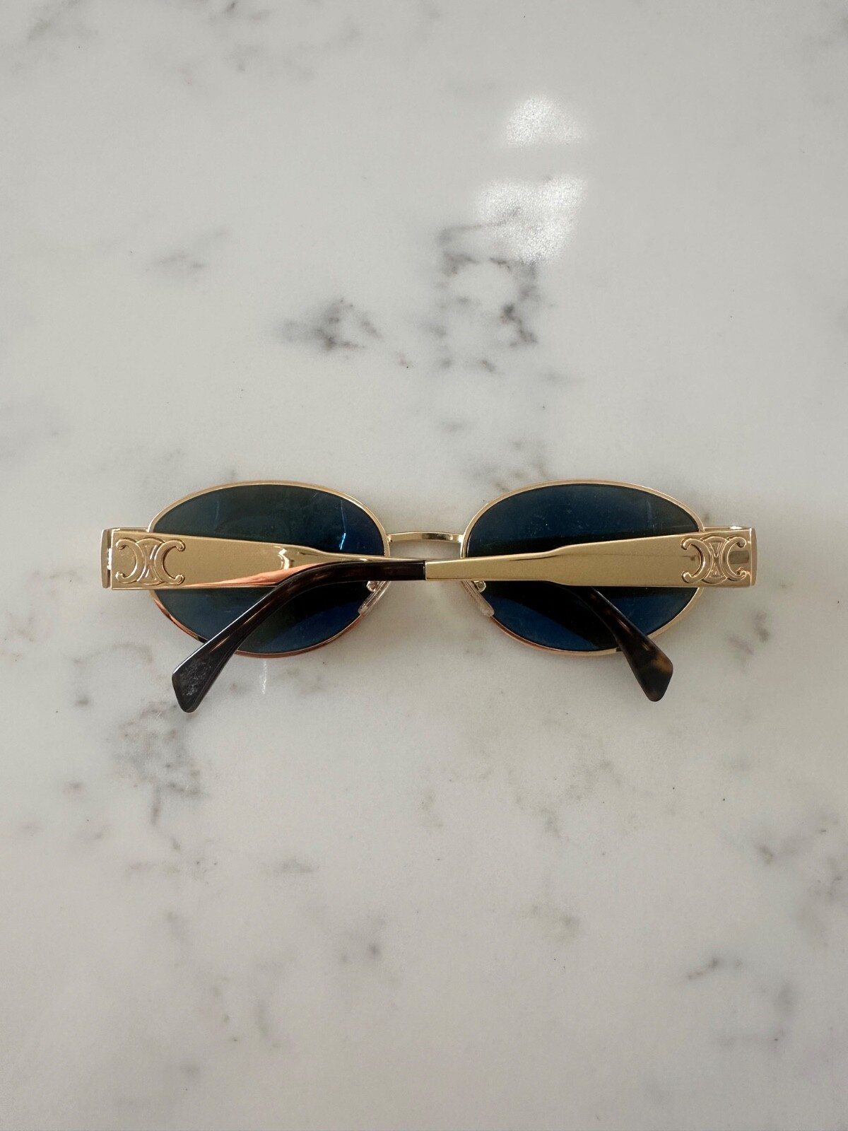 Celine Triomphe CL40235U Gold Frame Green Lenses Sunglasses New with box