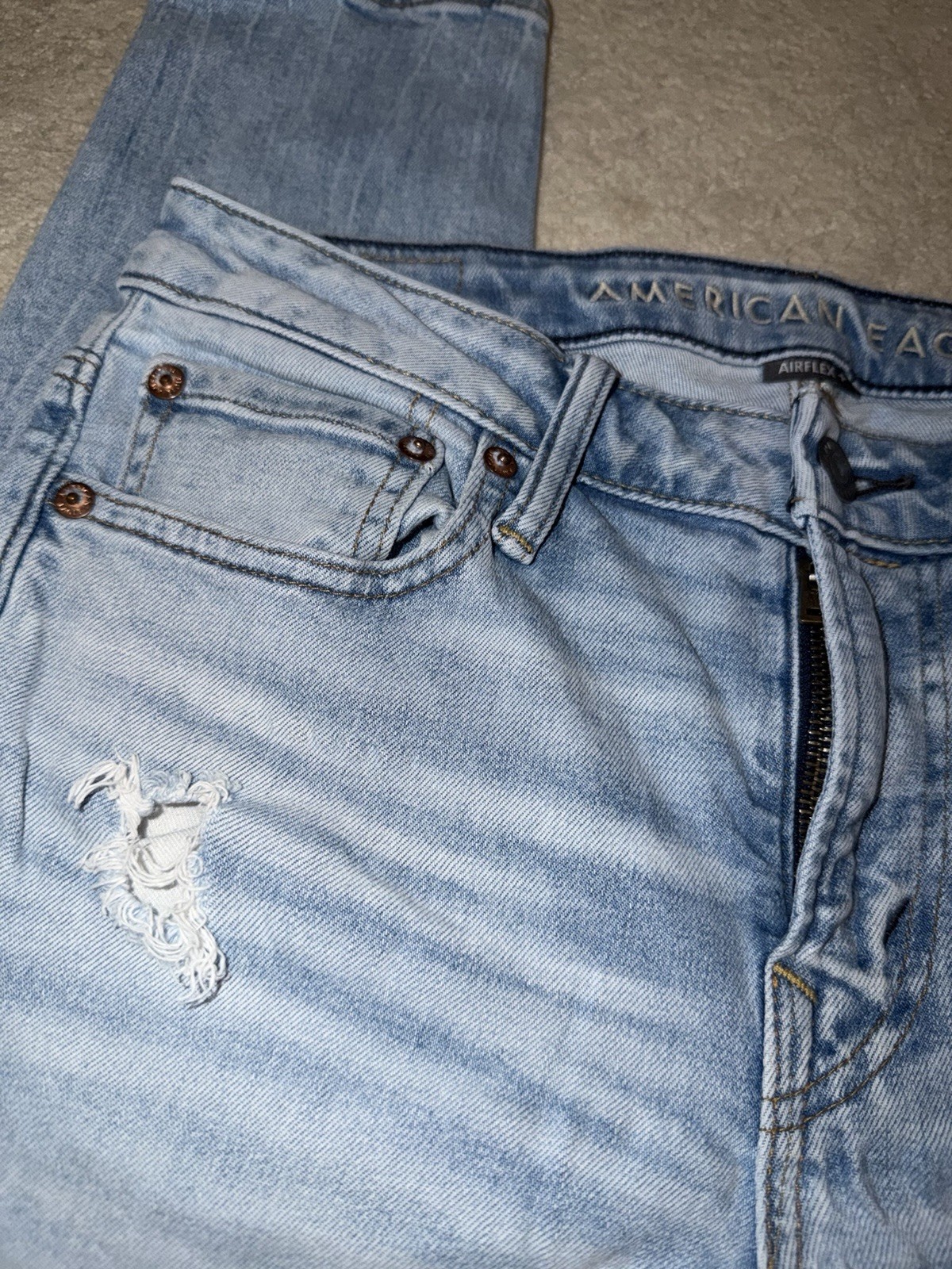 American Eagle Men’s AirFlex Light Wash Skinny Fit Denim Jeans 28×30