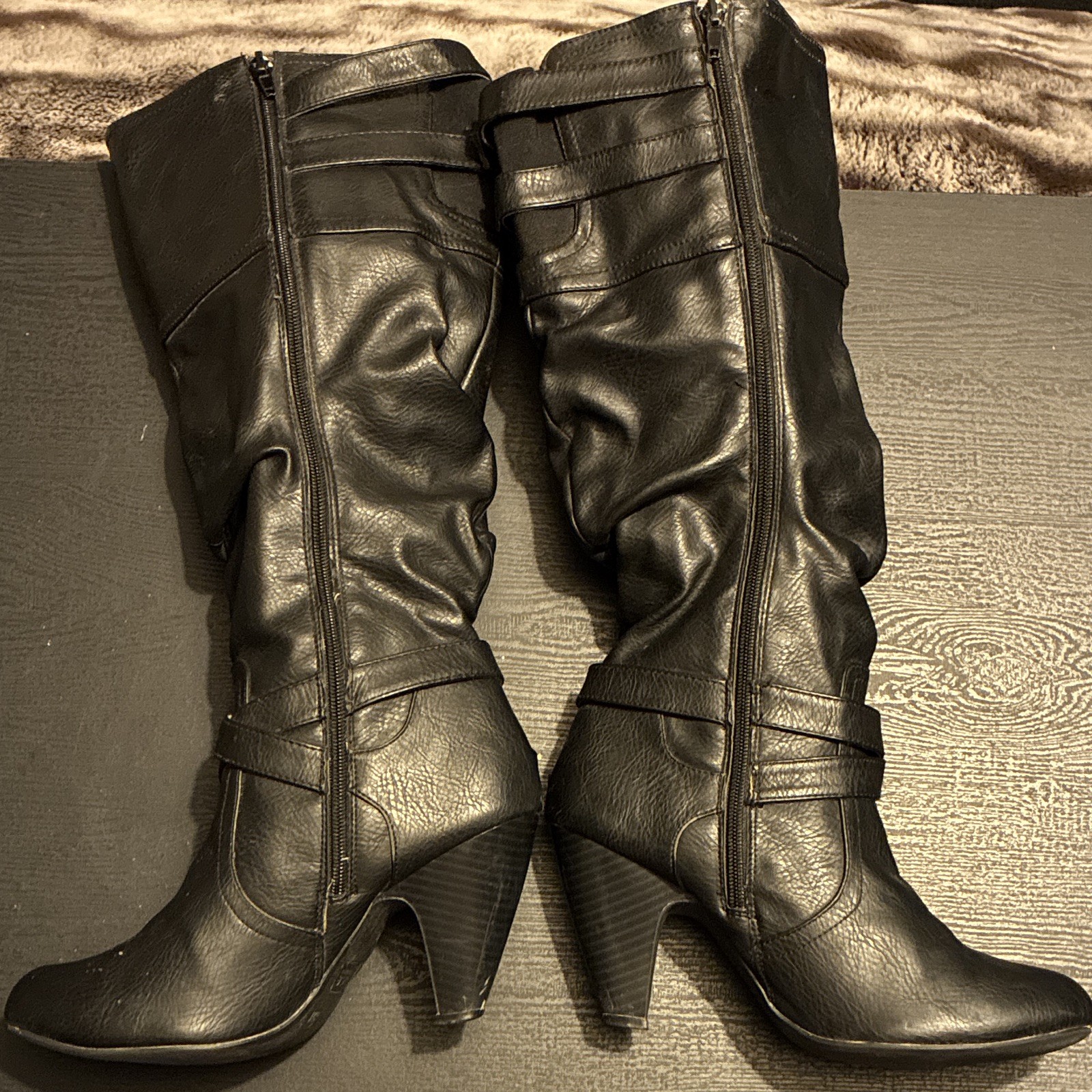 DOLCE by Mojo Moxy Nikki Black Faux Leather Knee High Riding Boot Zip US 8 M