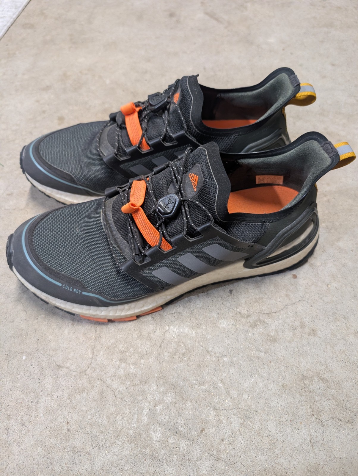 Size 9 – Adidas UltraBoost Cold.RDY Black Signal Orange