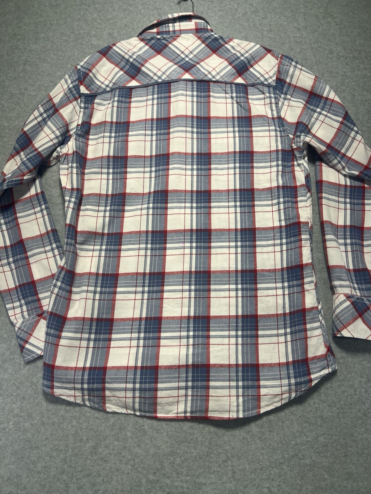 BKE Buckle Shirt Snap Button Size M Blue White Plaid Western Long Sleeve