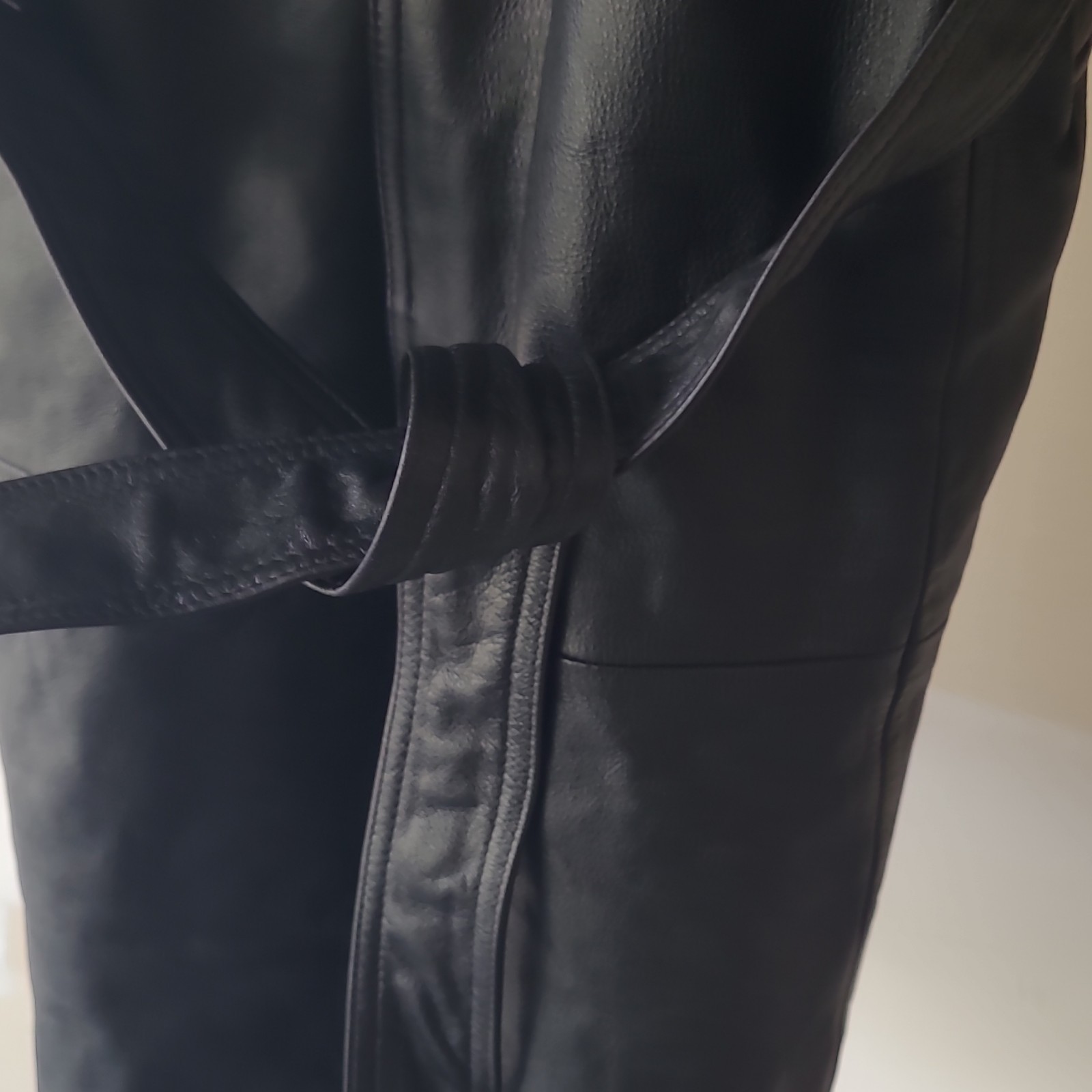 Wilsons Leather Black Belted Double-Breasted Trench Coat Men’s Size XL