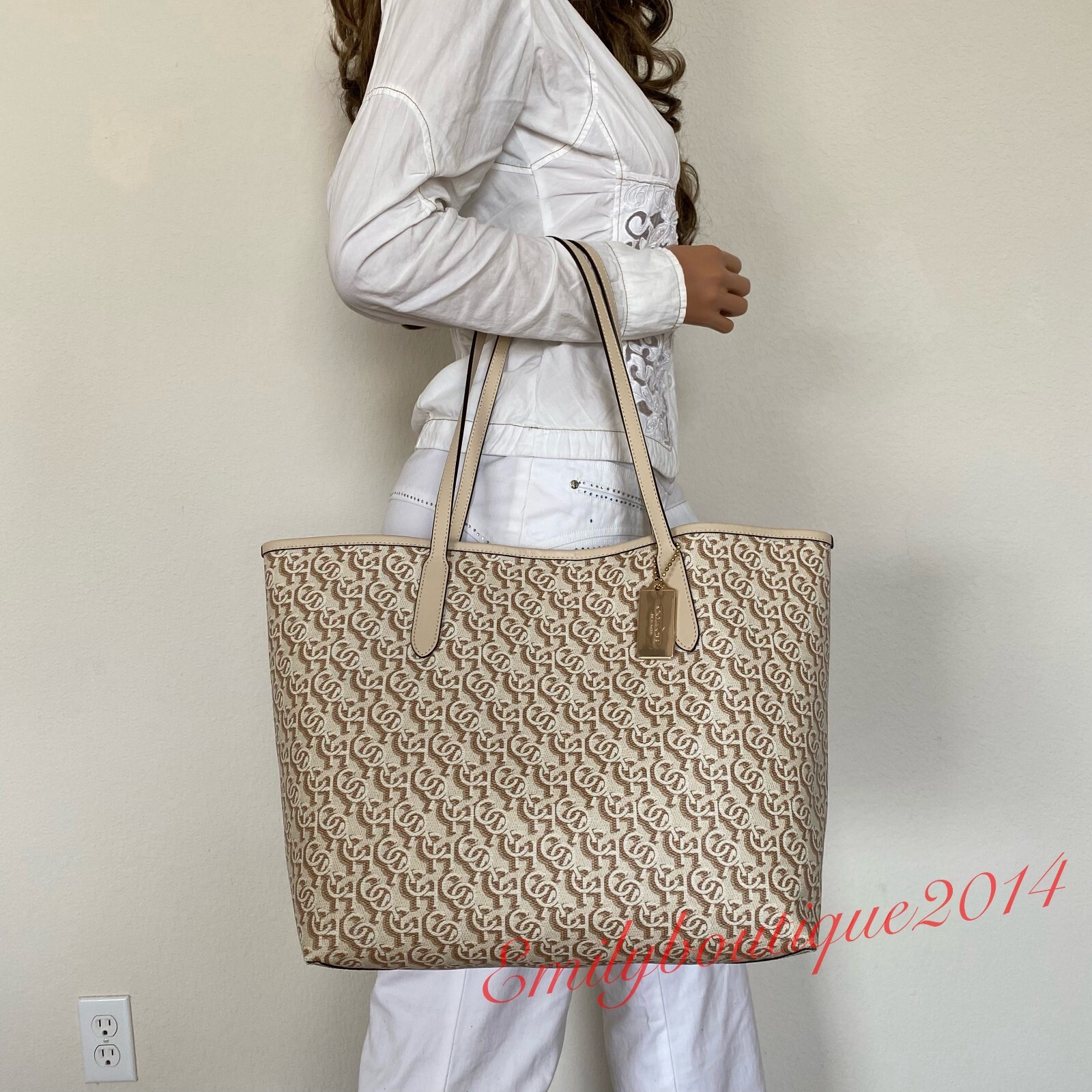 NWT Coach CF342 City Tote with Monogram Print in Canvas & Leather Gold Chalk Bag
