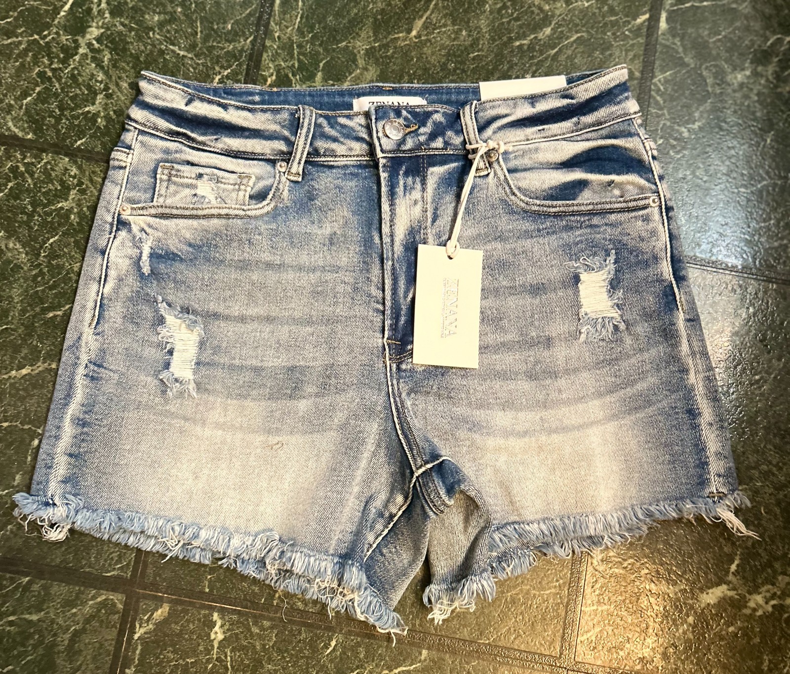 NWT Zenana Distressed Cut Off Denim Shorts with Stretch