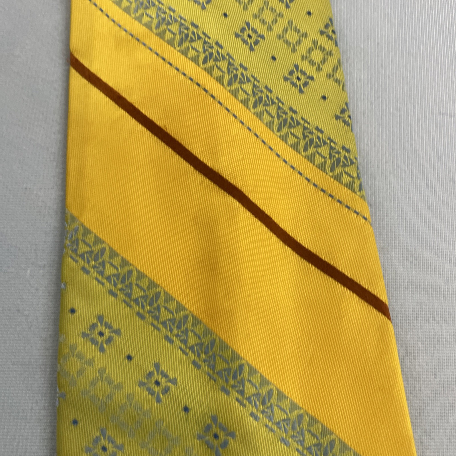 vtg 70s Trevira Cornel Swing Tie Southwest Rockabilly Stripe Yellow Green 4×57