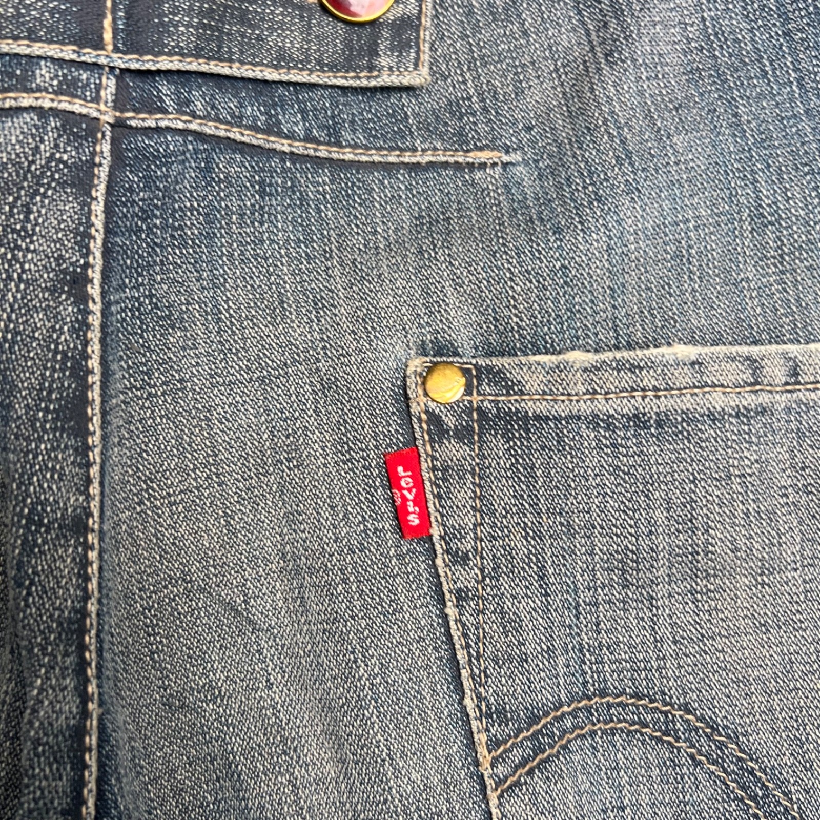 Levis Engineered Buckle Back Cinch Back Twisted Jeans Fits 30×31