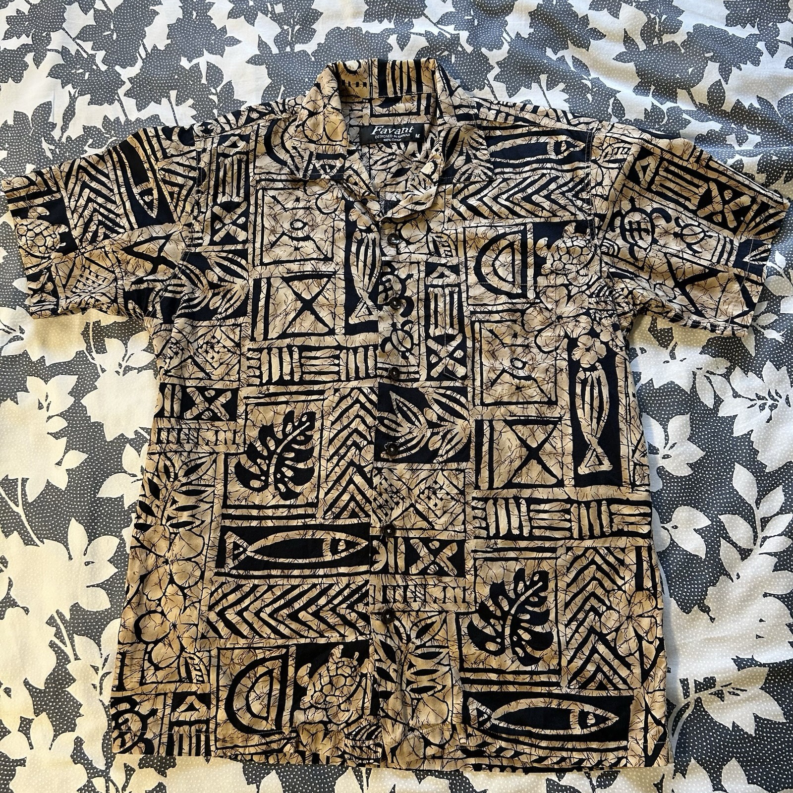 Favant Hawaiian Aloha Shirt Mens M Tapa Honu Fish Pattern Matched Pocket Cotton