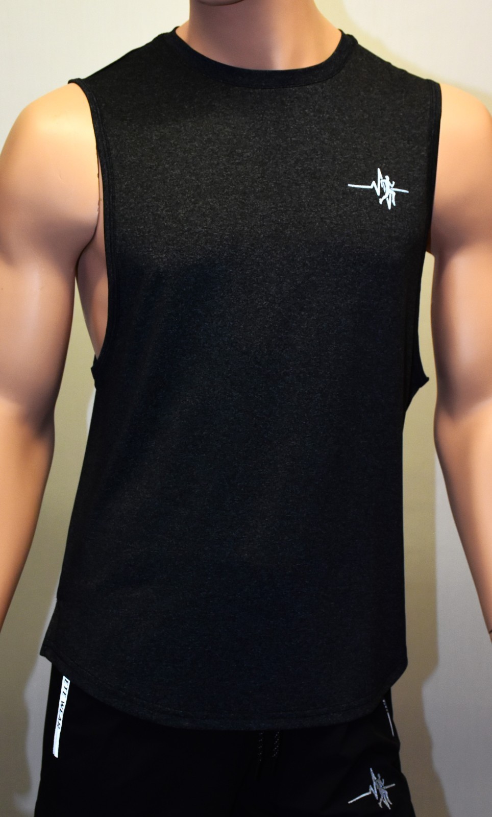 sleevless gym tank top men