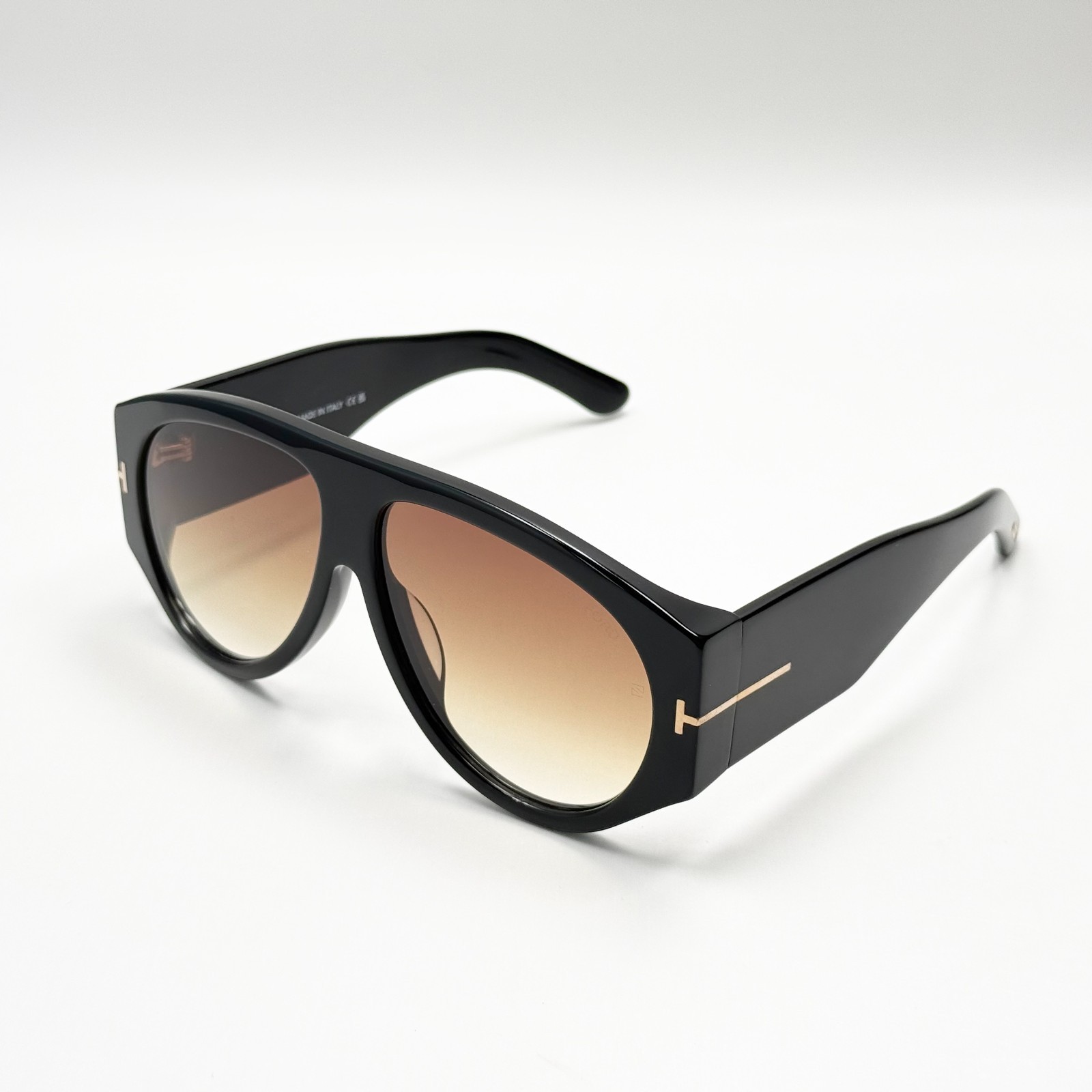 Tom Ford TF1044 Bronson Sunglasses Black Frame Gradient Brown Lens 60-12-140