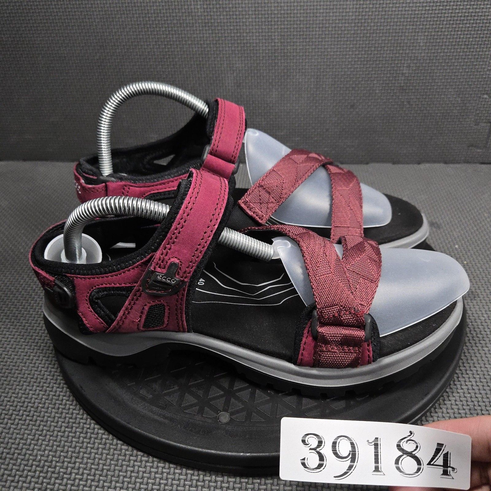 ECCO Sandals Shoes Womens Size 9 Red Strappy Hiking Sport Hook Loop Comfort