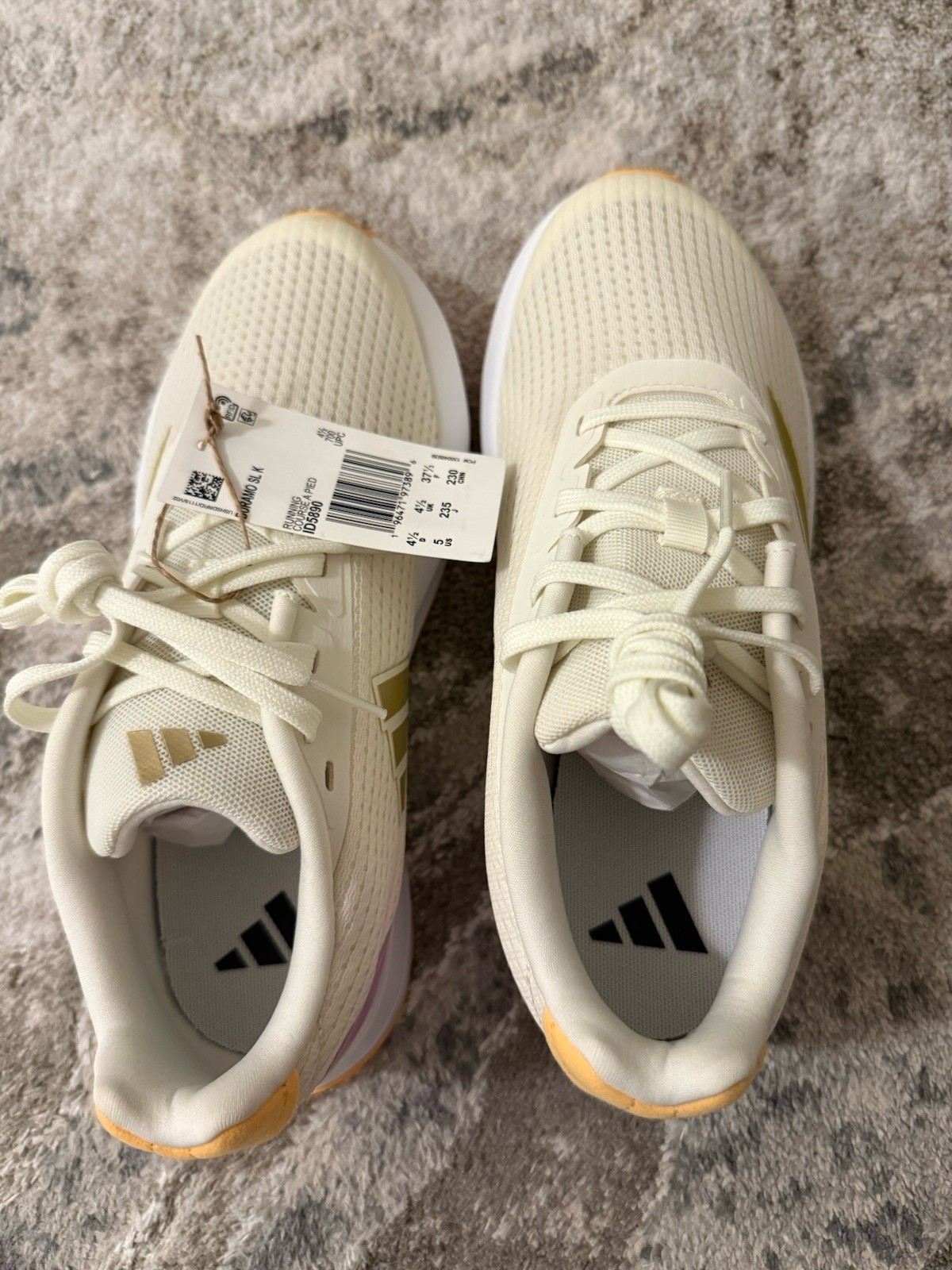 Adidas Sneaker, Ivory/Gold Metallic/Hazy Orange, 5US-37 1/3EUR Unisex Big Kid