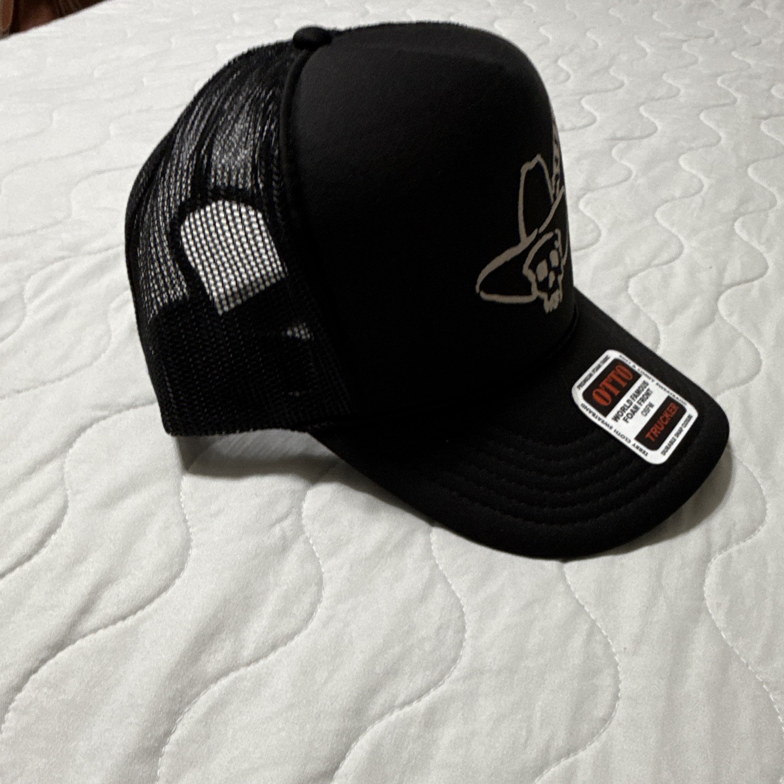 OTTO Black Trucker Hat Mesh Back Adjustable Snapback Skull Graphic One Size
