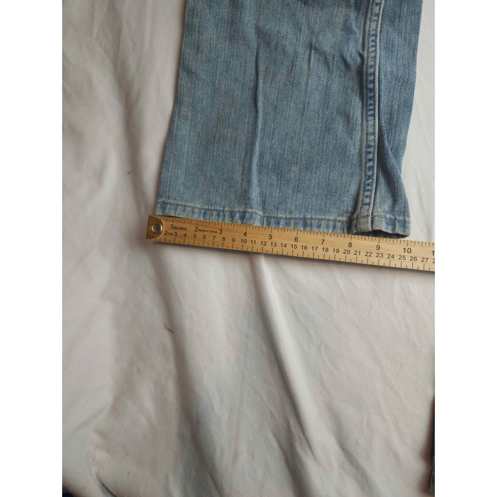 American Eagle Hipster Fit Flare Jeans Light Wash Blue Denim Y2K Size 12 Reg