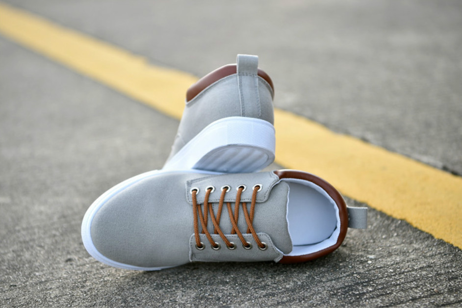 New Men Canvas Shoes Flat Lace Casual Sports Shoes Rubber Sole Anti Slip Lace Up