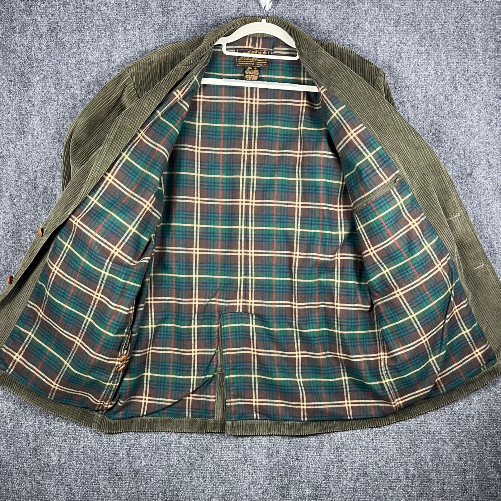 Eddie Bauer Corduroy Field Coat Mens Medium Olive Green Leather Elbow Patches