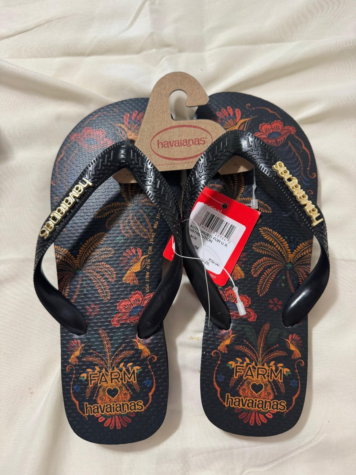 Havaianas x FARM Rio Flip-Flops – Black Floral – Women’s 7/8W 6/7M – New w/ Tags