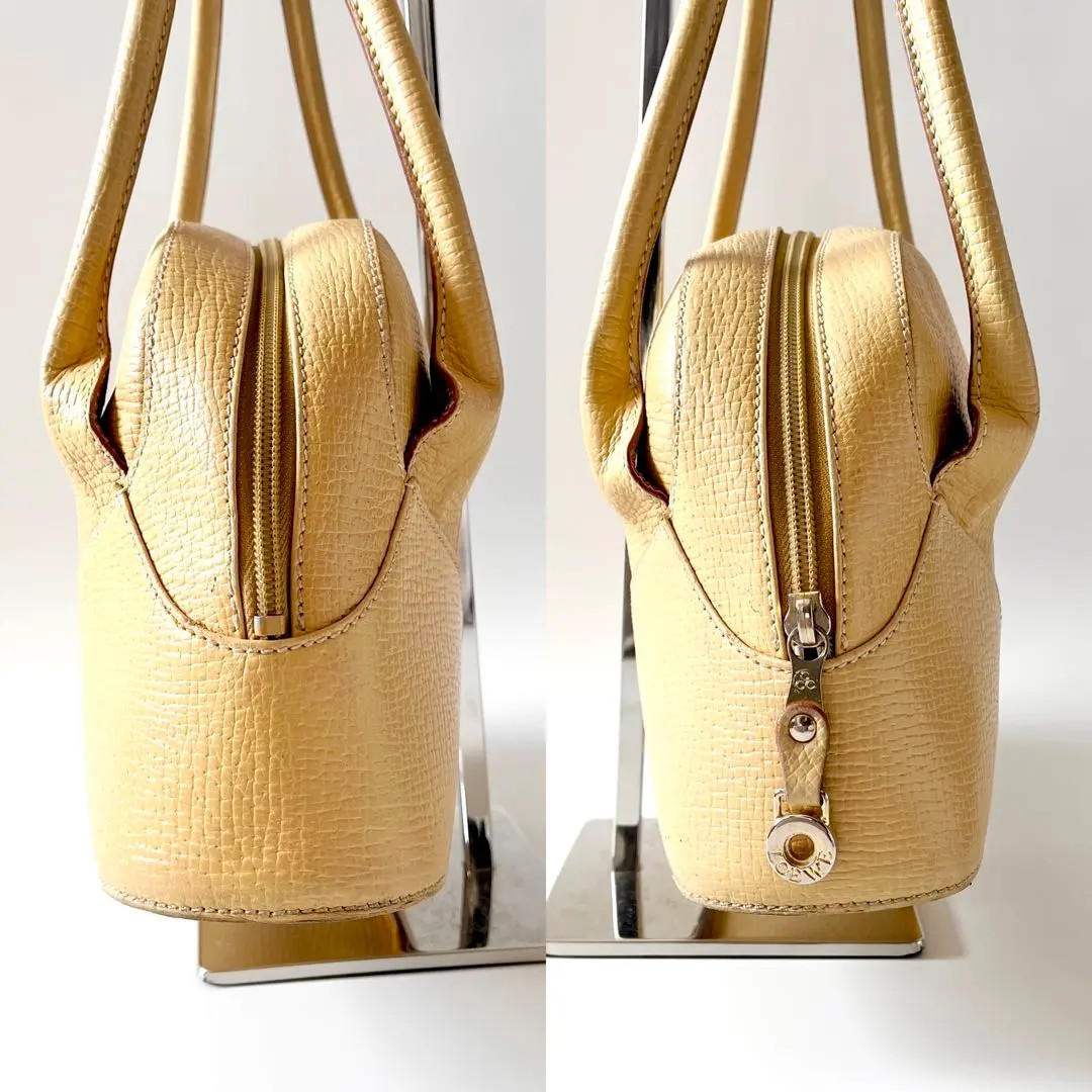 Loewe Brown Leather Handbag Timeless Designer Luxury Carryall Style JP