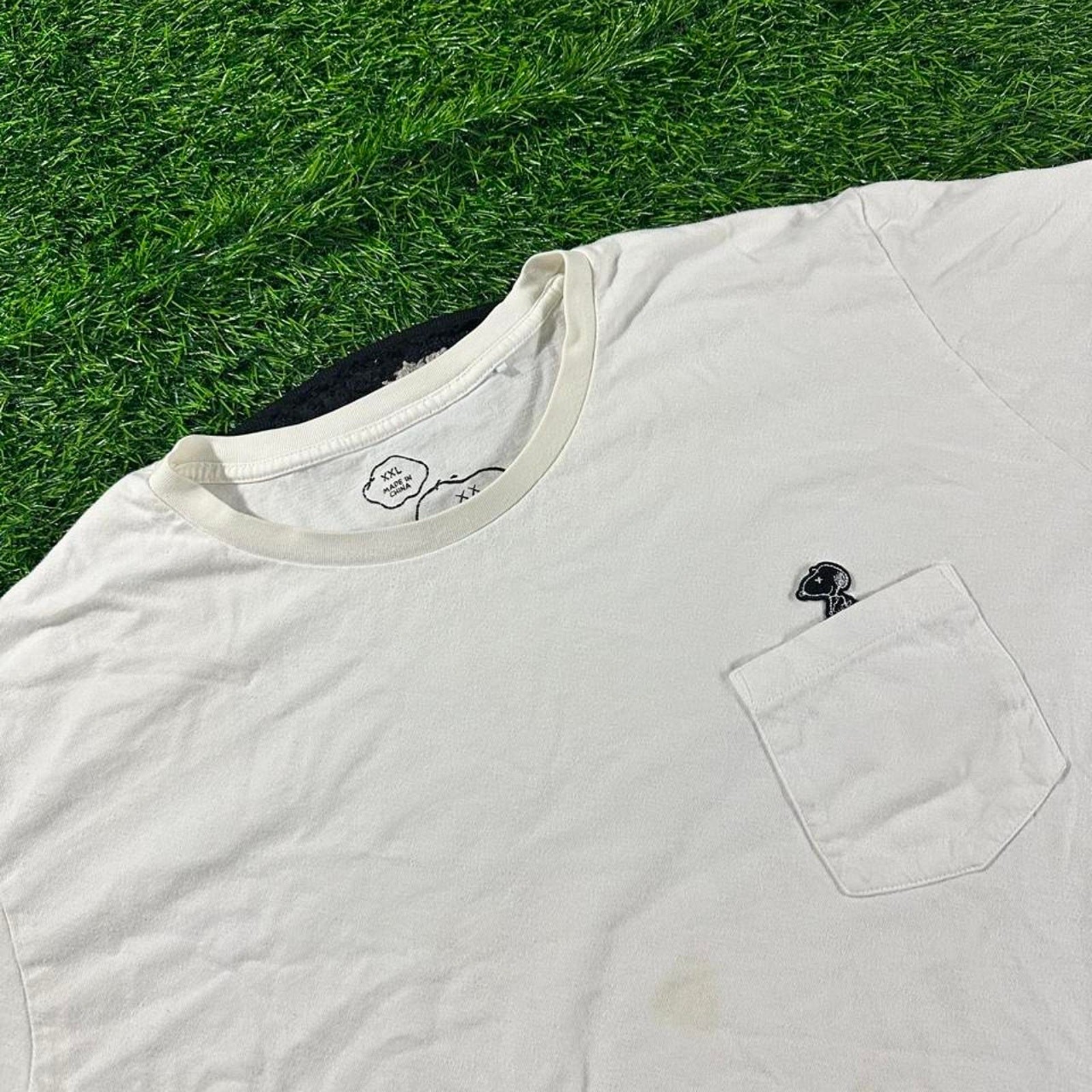 White Uniqlo KAWS x Peanuts Snoopy Baggy T-shirt – XXL