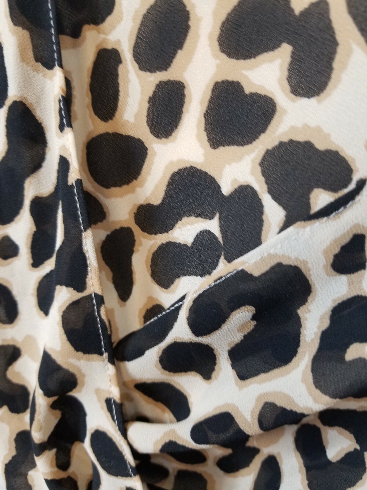Womens XOXO Leopard Print Blouse Longsleeve Top sz Medium W/ Rhinestones