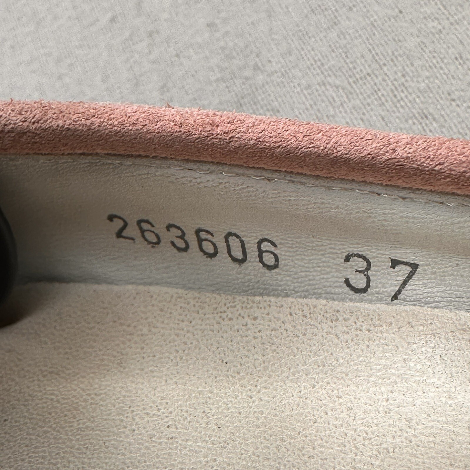AGL Leombruni Womens Size 37 (US 7) Moccasin Faded Pink Suede Loafers Slip On