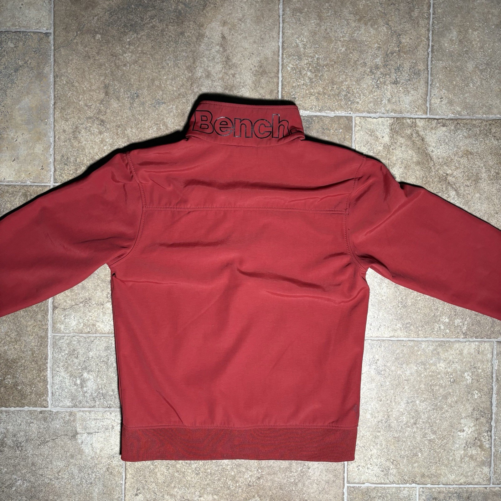 Bench Men’s Red Full Zip Quilted Collar Nylon Short Jacket Logo; Size M