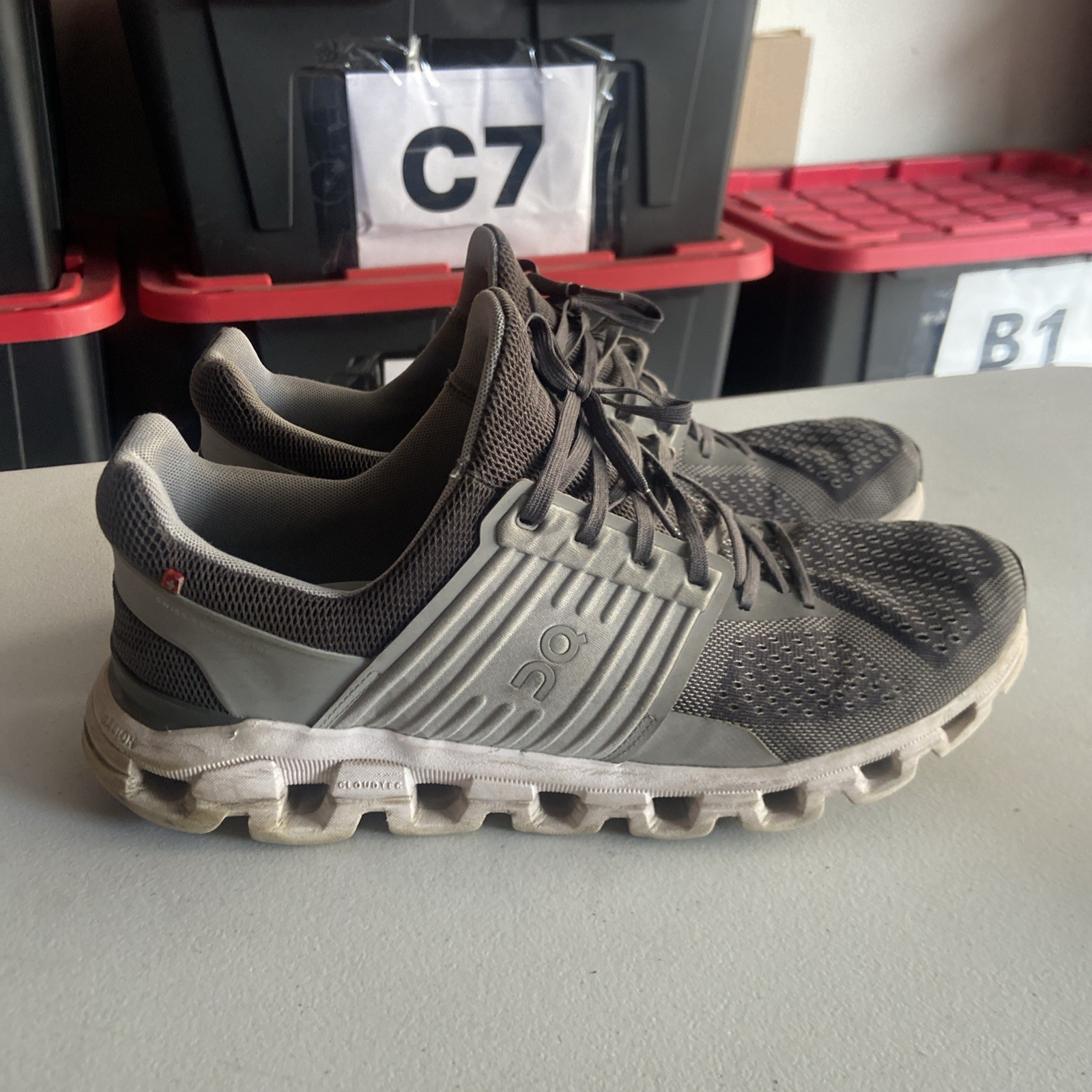 On Cloudswift Running Shoes – Men’s Size 11.5 ‘Rock Slate Gray’ (41.99583)
