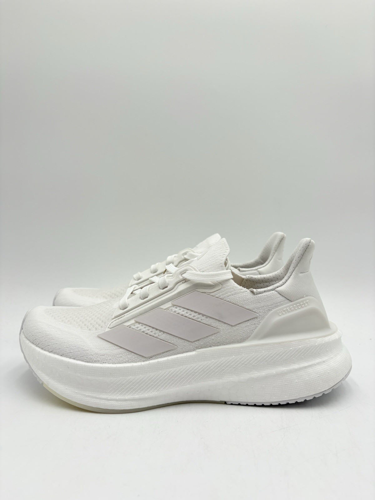 Adidas Women’s Ultra Boost 5X Size 8.5 Cloud White Core Black Women’s |JH7252|