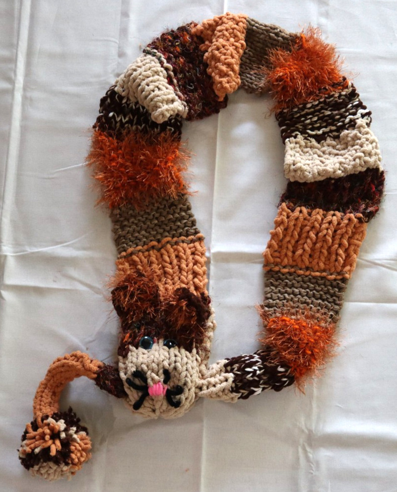 SCARF CAT ADULT HAND KNIT*TAN BEIGE BROWN ORANGE* TAIL LOOPS THROUGH MOUTH