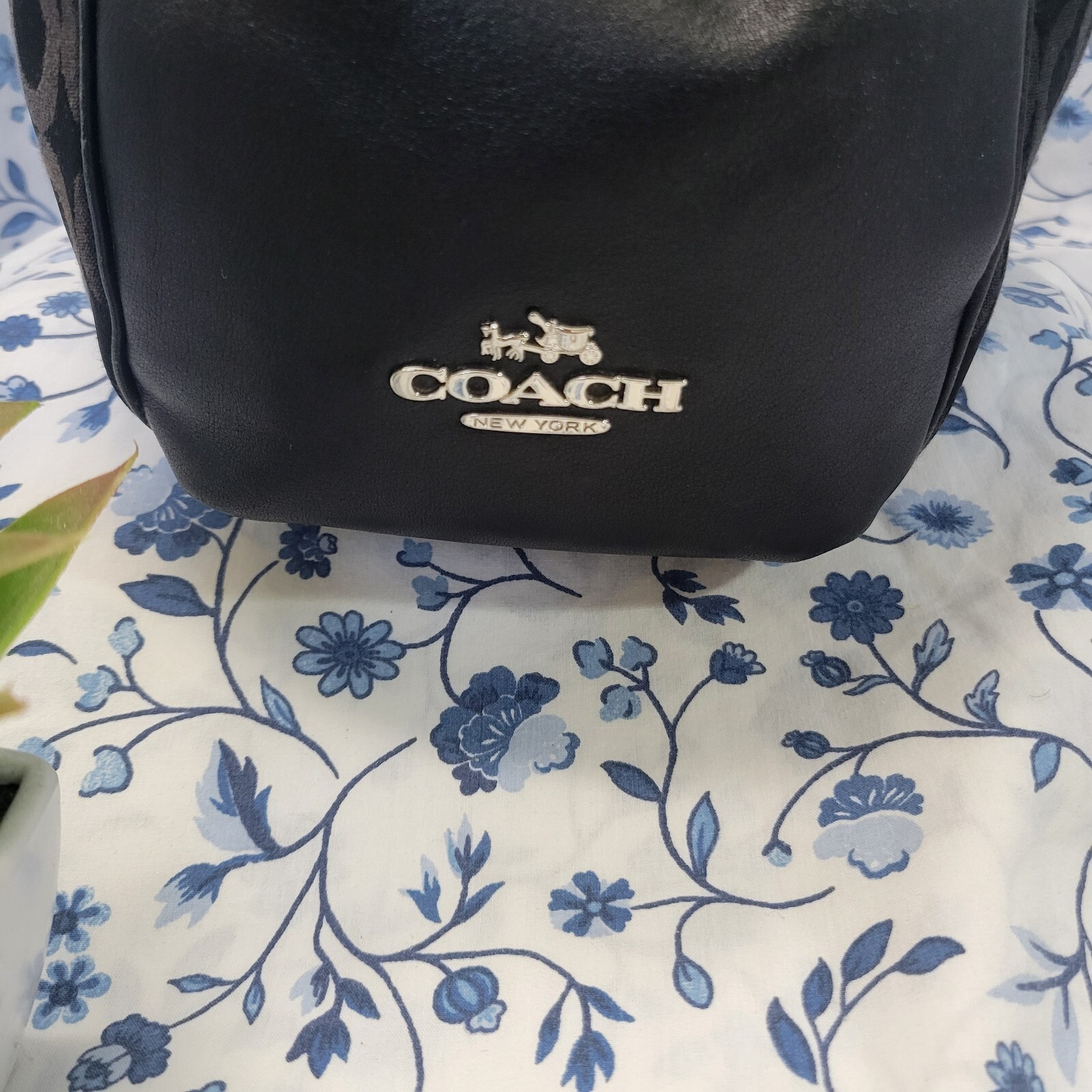 Coach Madison Phoebe Plum Interior Black Canvas Original Hangtag Hobo Chic