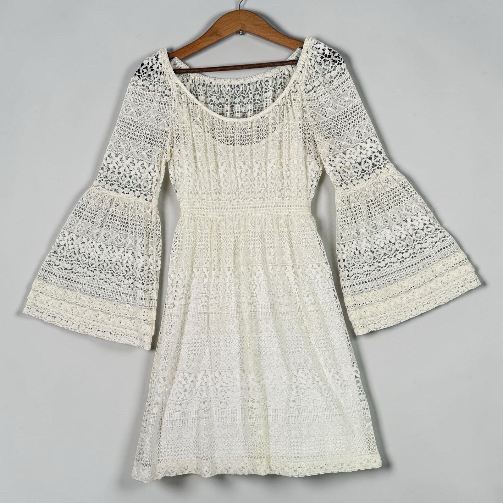 Boston Proper Cream Crochet Lace Bell Sleeve Dress Womens Size 8 Boho Angel Core