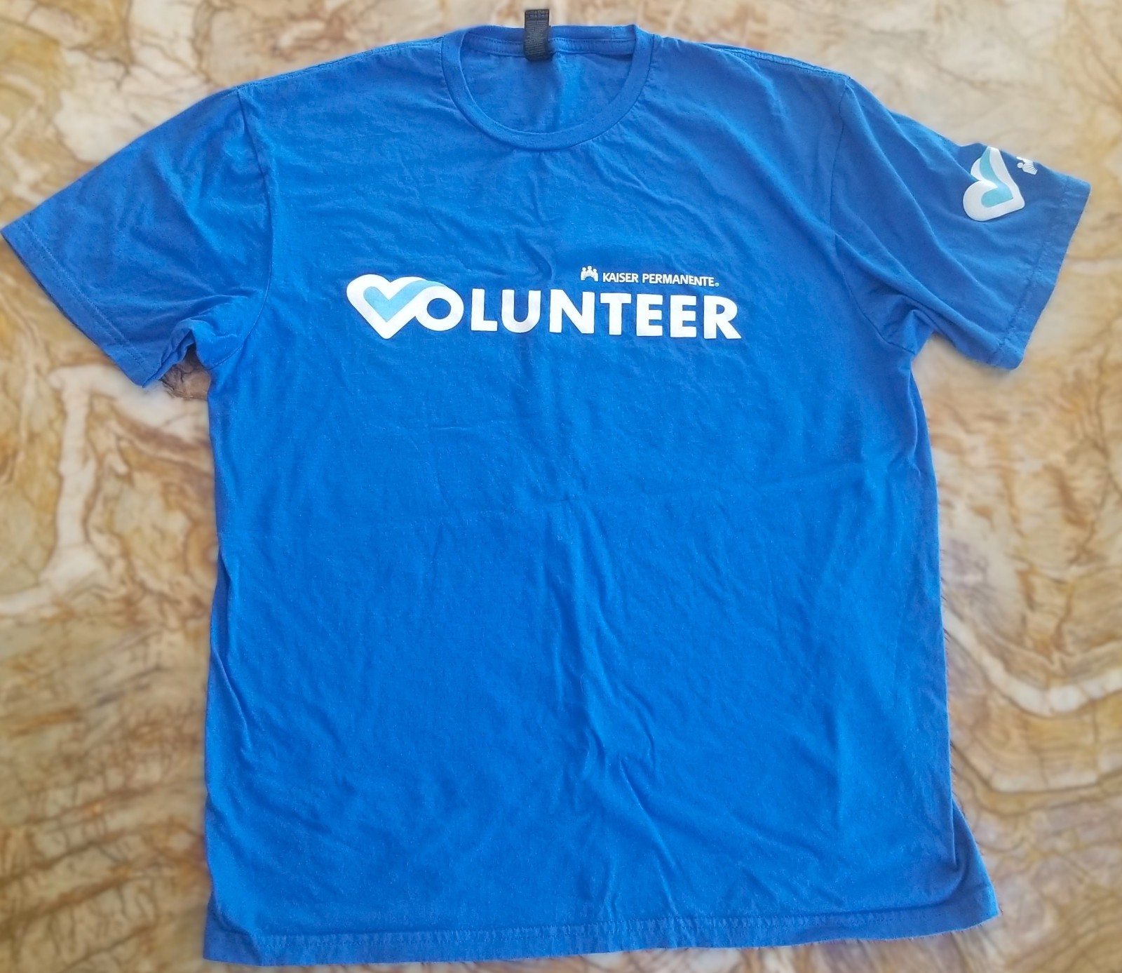 Kaiser Permanente Volunteer T-Shirt Size L / Blue
