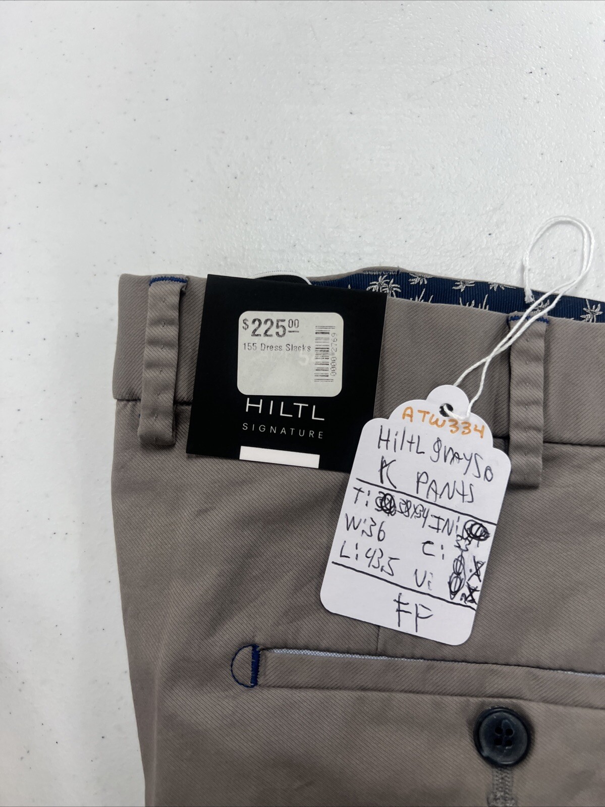 NEW WITH TAGS Hiltl Men’s Gray Solid Wool Blend Khaki Pants 36X33 $225