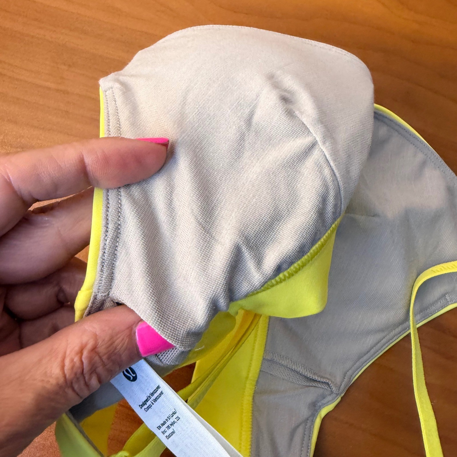 Lululemon License to Train Triangle Bra A/B Electric Yellow BEAY Size 4 LW2EGJS
