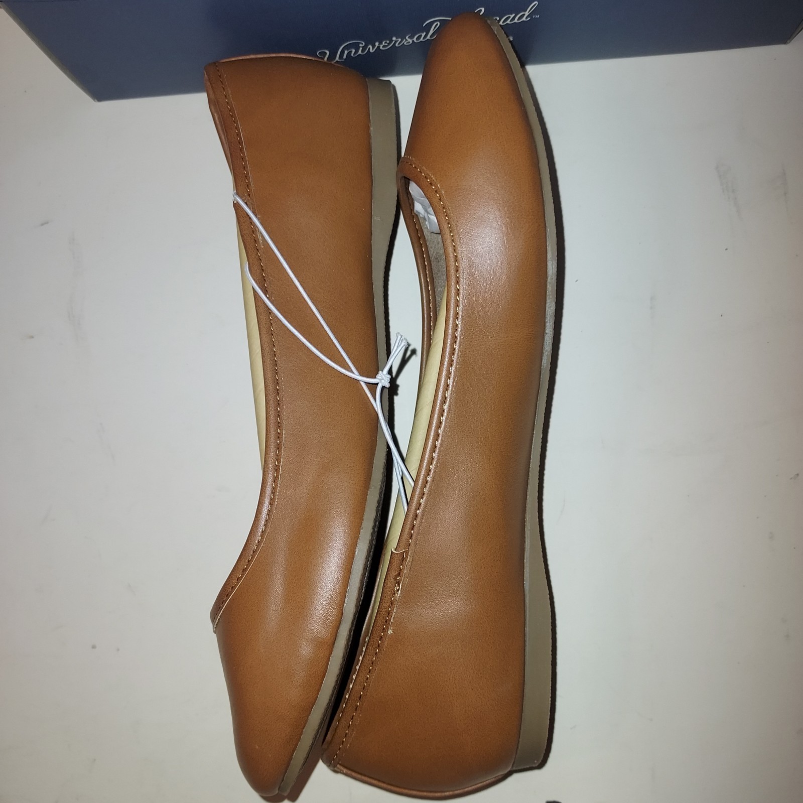 Universal Thread NWT Cognac Brown “Everly” Slip On Flat Loafers Wmn’s Sz 6.5