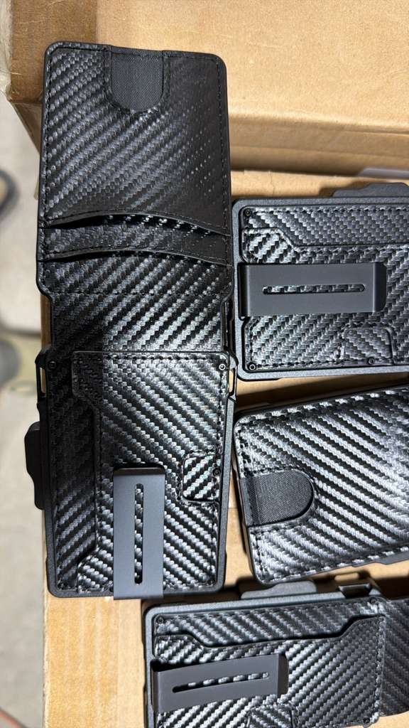 Men’s Slim PopUp Bifold Carbon Fiber Wallet, RFID Blocking, Money Clip, Men Gift