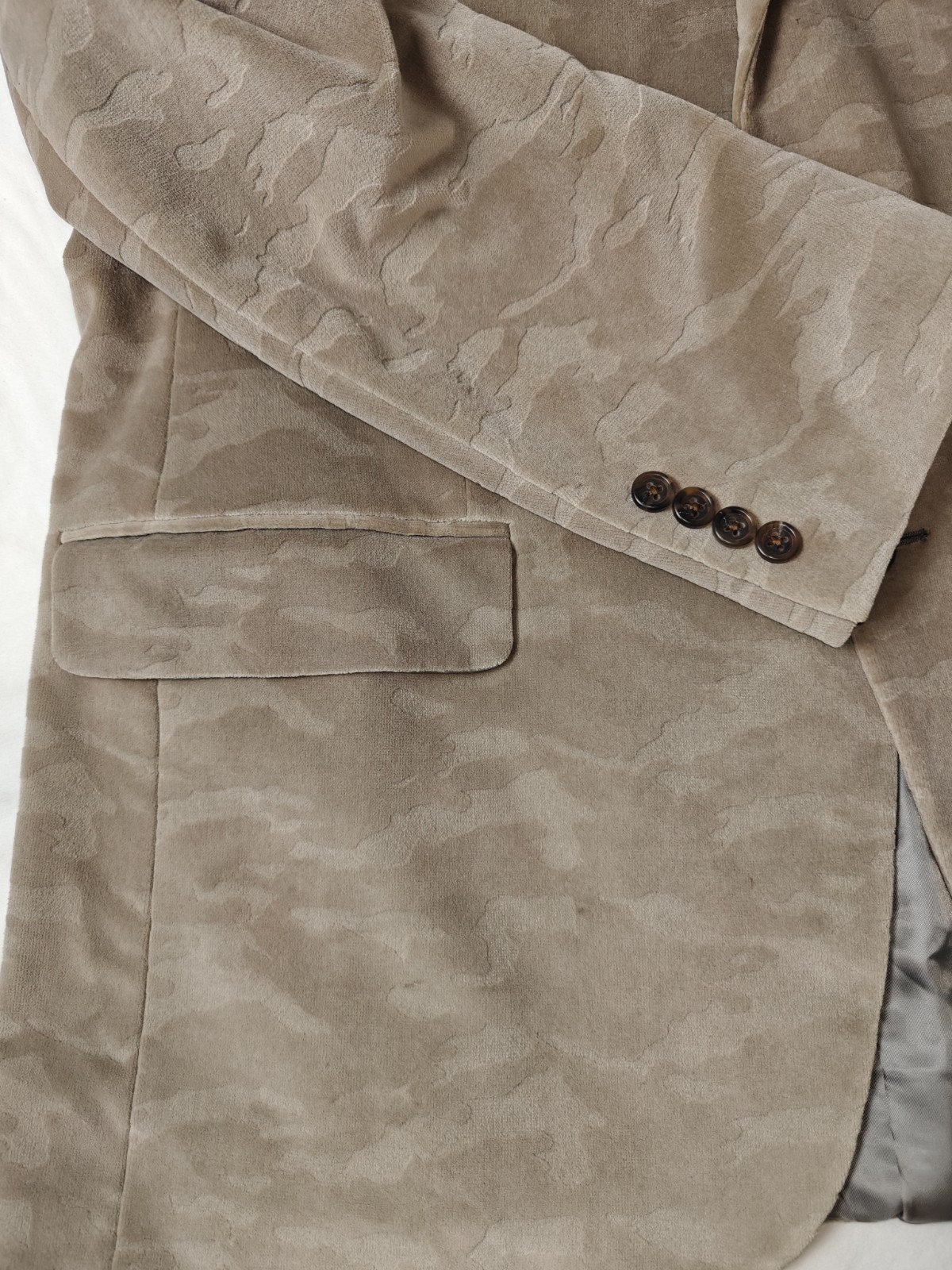 Hickey Freeman “Lindsey” Tan 100% Cotton Velvet Blazer Sport Coat Size 44R NWT
