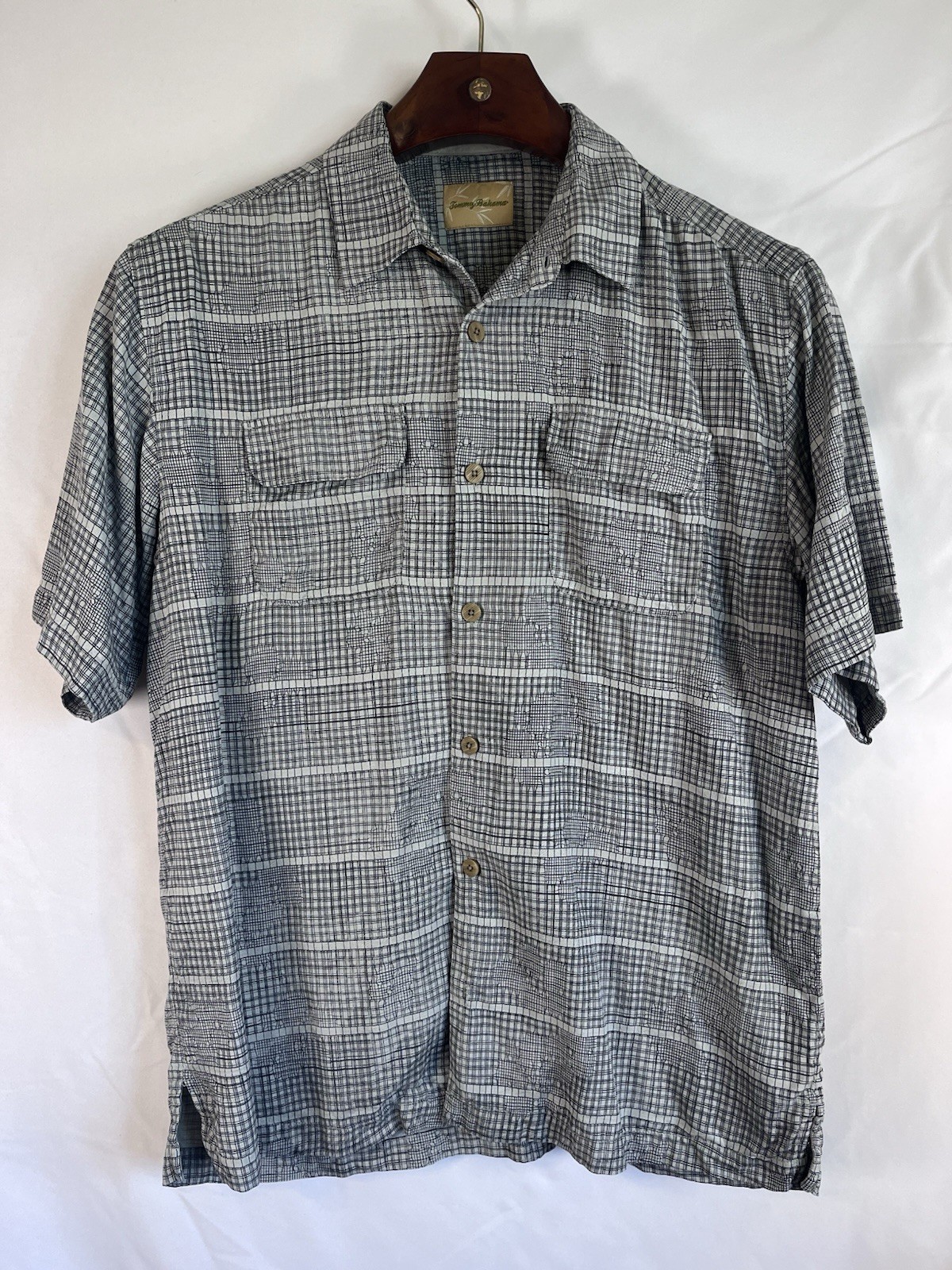 Tommy Bahama 100% Silk Short Sleeve Camp Shirt Mens Size M Grey Abstract